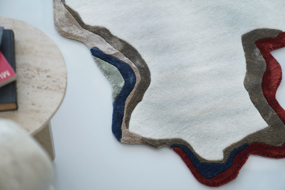 White Irregular Premium Hand Tufted Rug