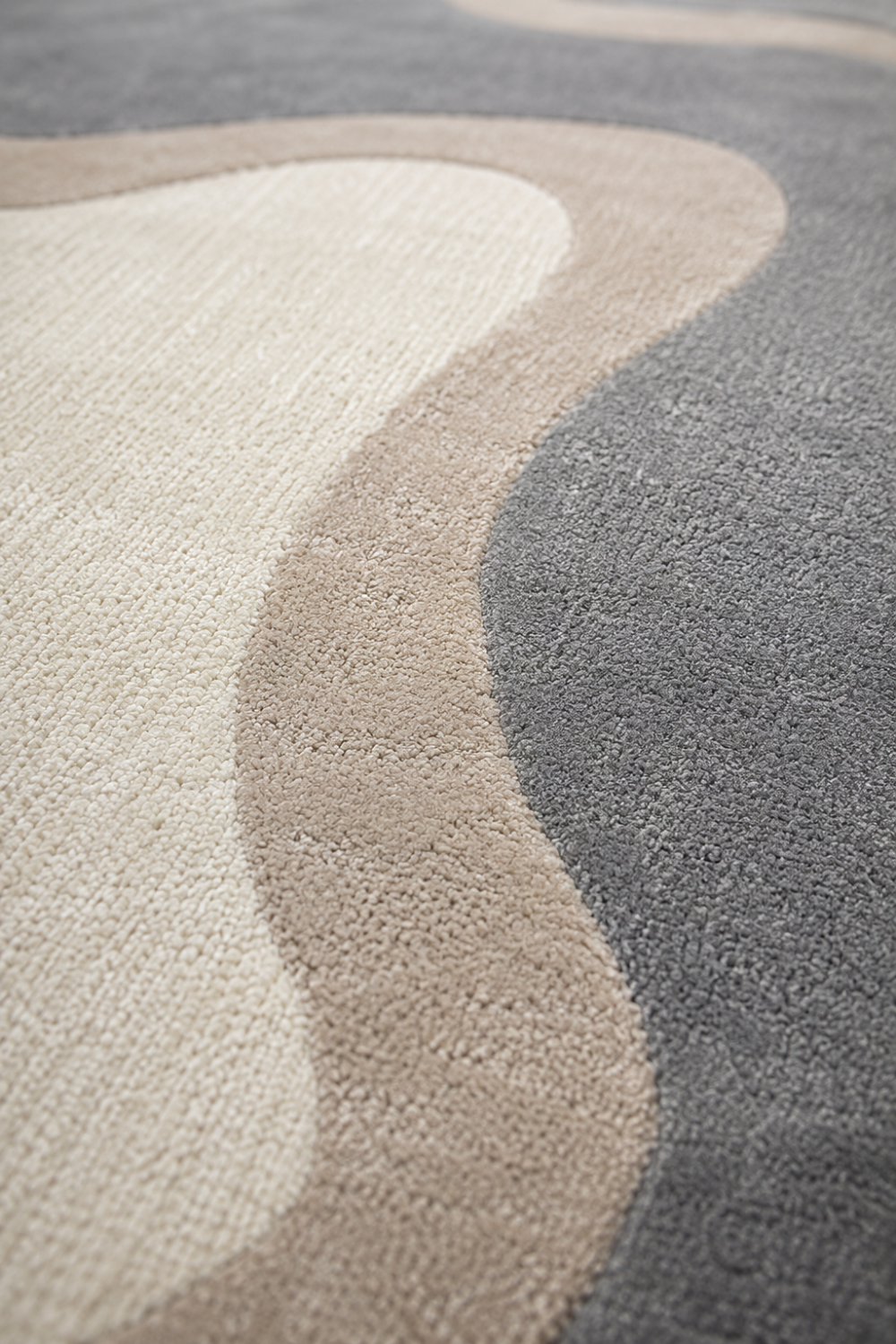 Close-up texture detail of Cloudform Luxe luxury rug highlighting plush pile, soft contour transitions and premium handcrafted craftsmanship.